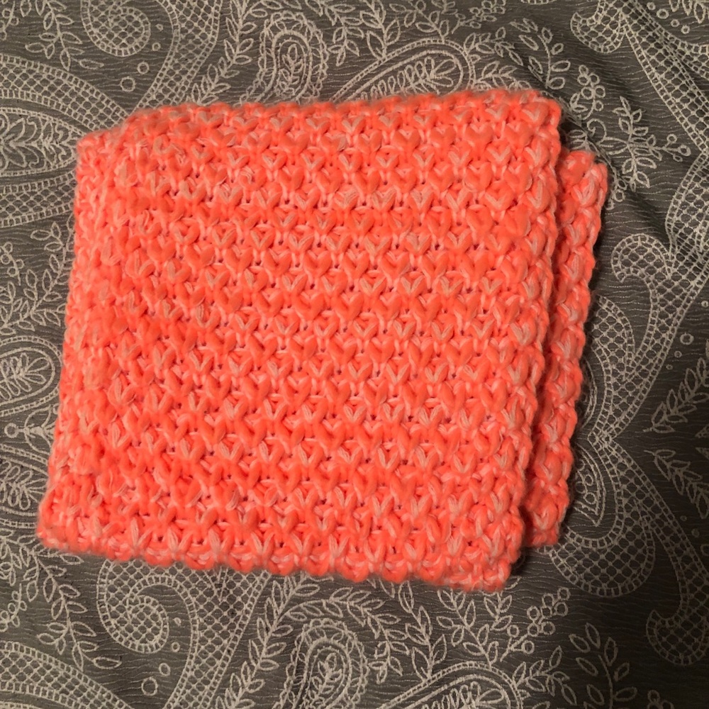 Knit infinity scarf